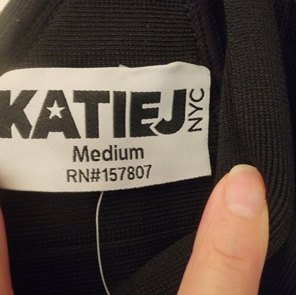 KATIE J NYC TWEEN V-NECK BANDAGE DRESS - - Picture 7 of 12